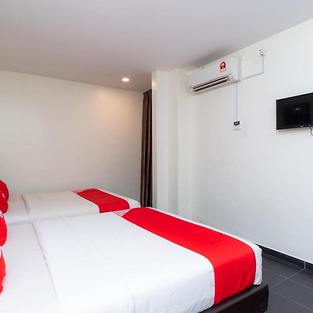 Oyo 44095 Bluewater Hotel Mersing Exteriér fotografie