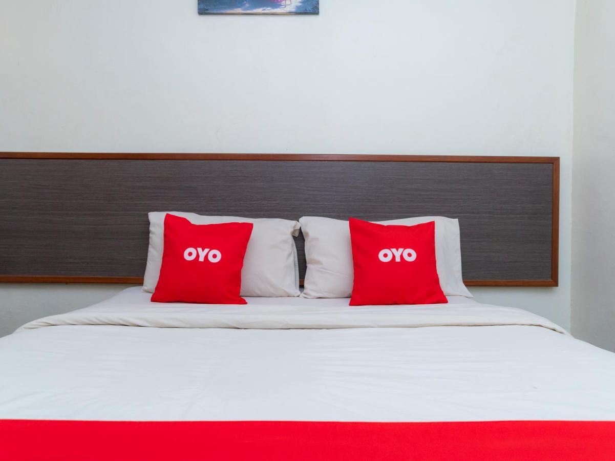 Oyo 44095 Bluewater Hotel Mersing Exteriér fotografie